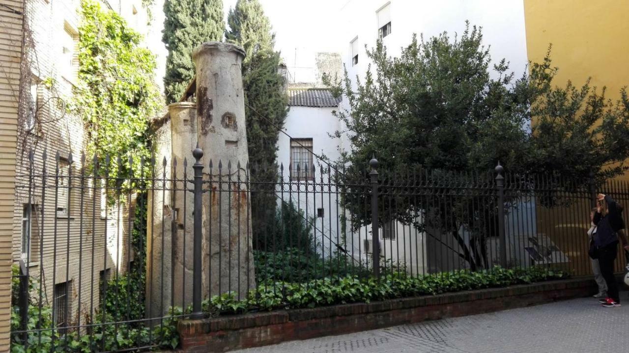 Las Columnas De Julia Sevilha Exterior foto